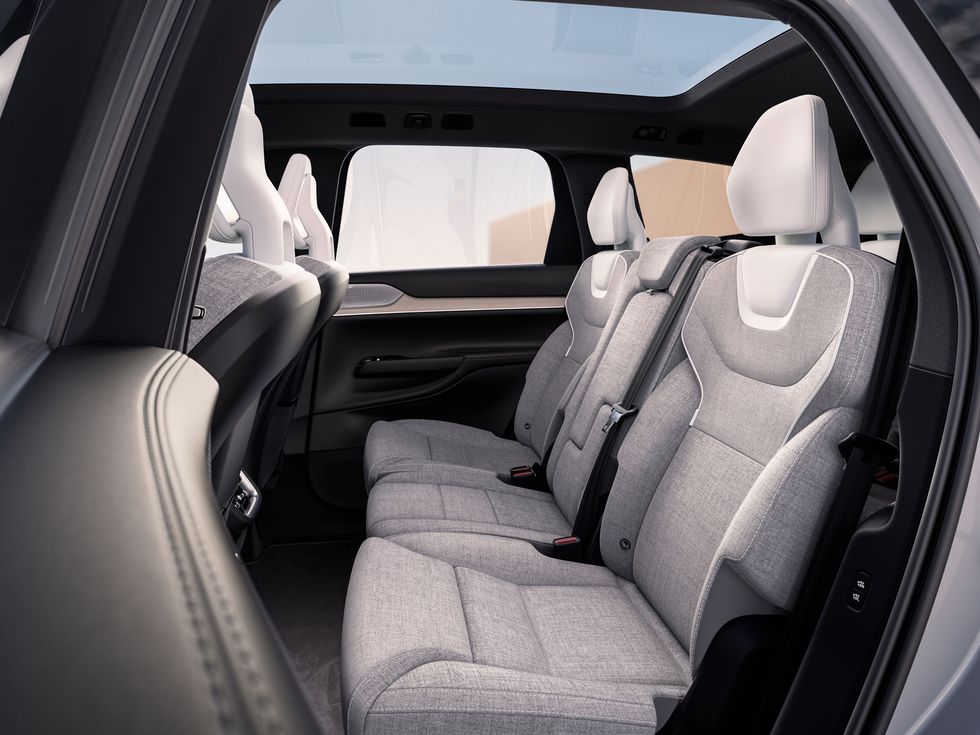 Volvo Announce All-New EX90 Electric